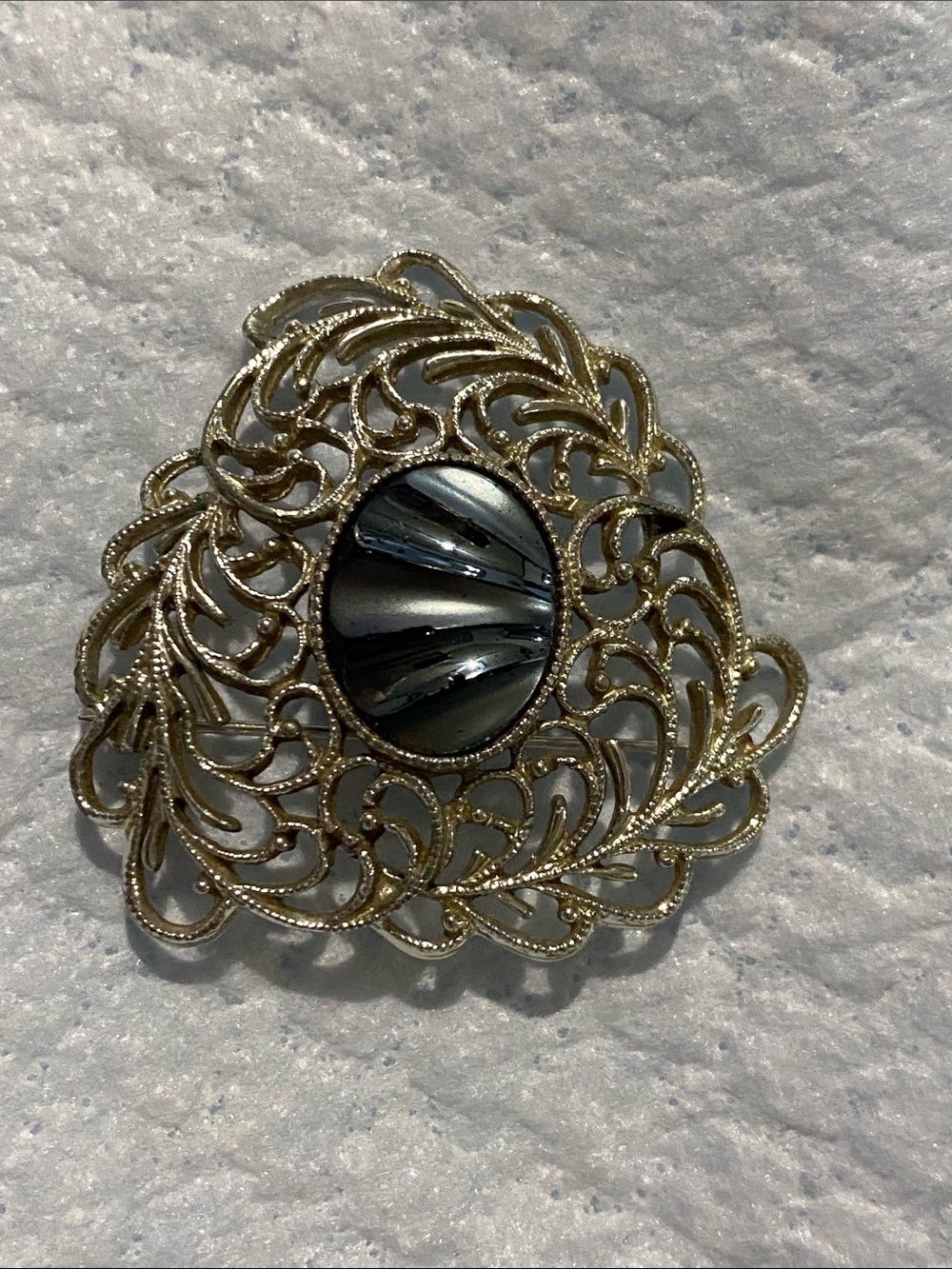 Vintage Sarah Coventry Silver Filigree Brooch signed